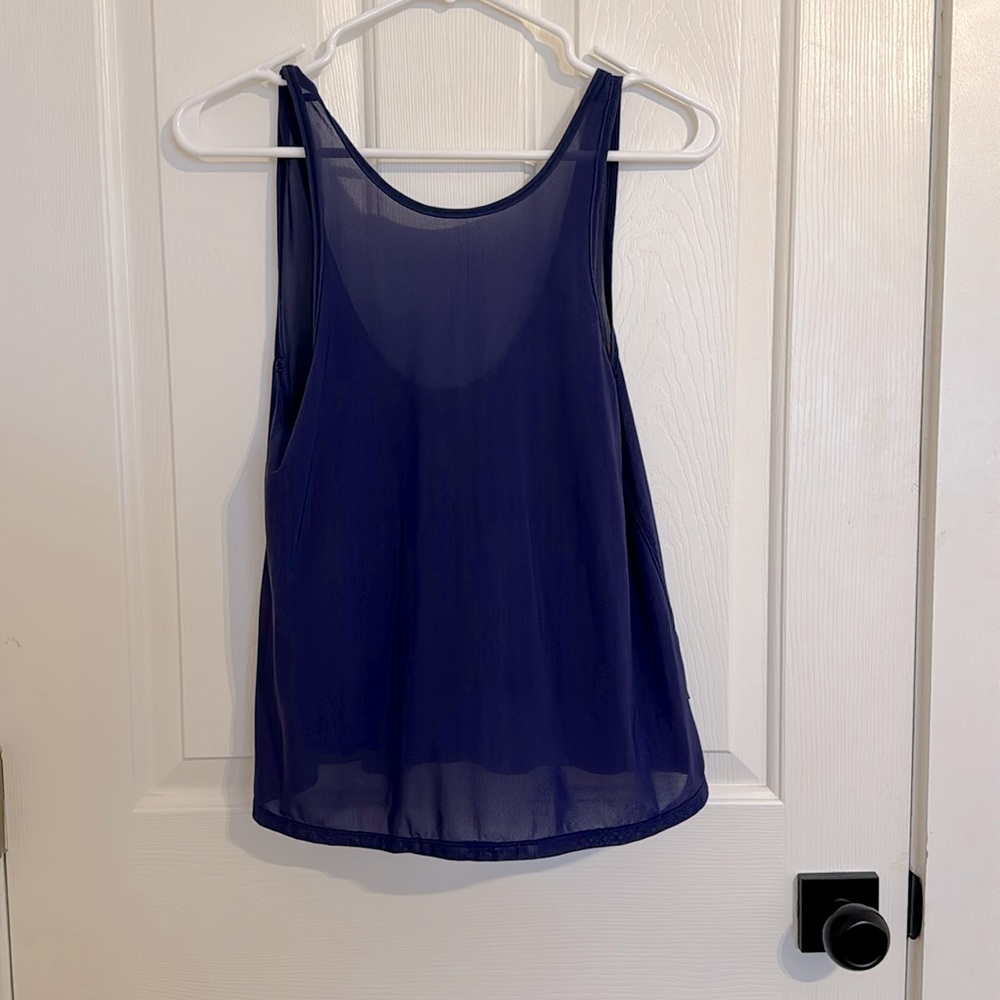 Lululemon tank